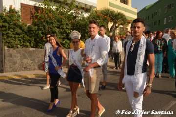 El Caracol despide sus fiestas con procesión y espectáculo musical (Foto Francisco Javier Santana)